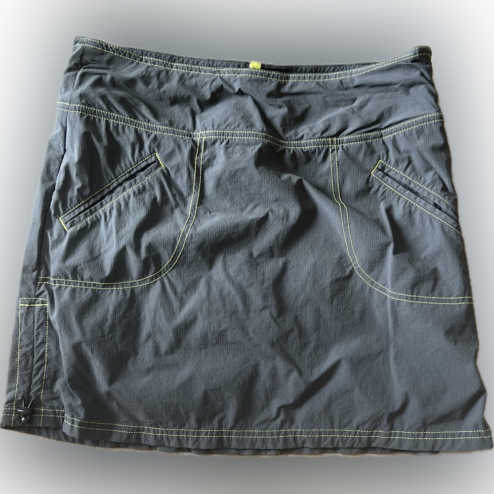 Athleta skort size 8